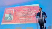 Direktur Utama PLN Darmawan Prasodjo saat menyampaikan sambutannya dalam peluncuran buku biografi “Jokowi Mewujudkan Mimpi Indonesia” karya yang diterbitkan dalam versi Bahasa Arab di sela-sela acara COP28 di Dubai, Uni Emirat Arab